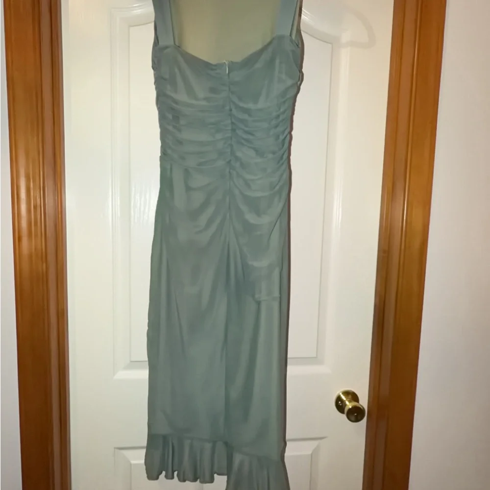 Green Midi Ruched Ruffle Dress - Picture 3 of 9